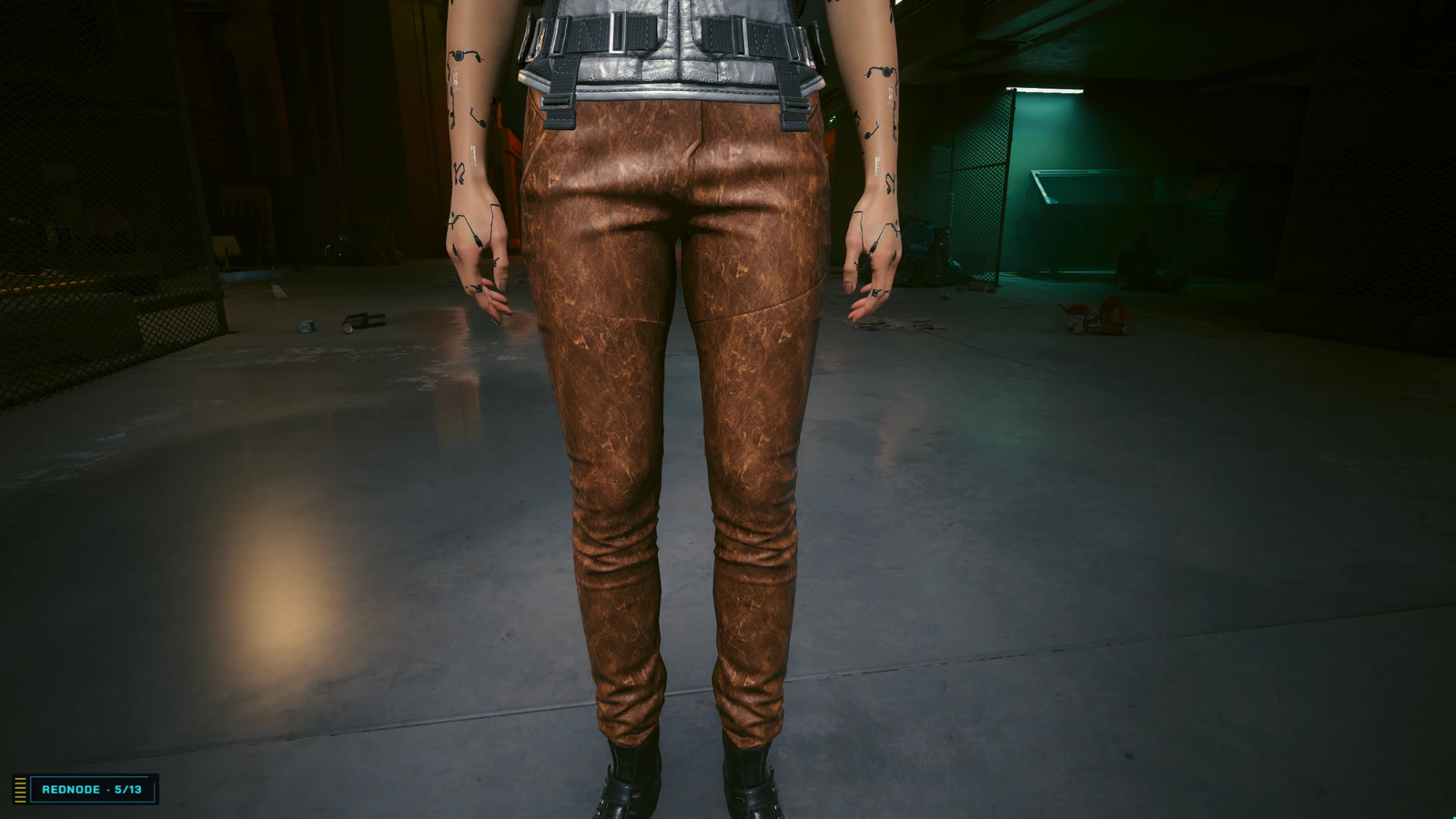 The result: worn leather slim-fits, front